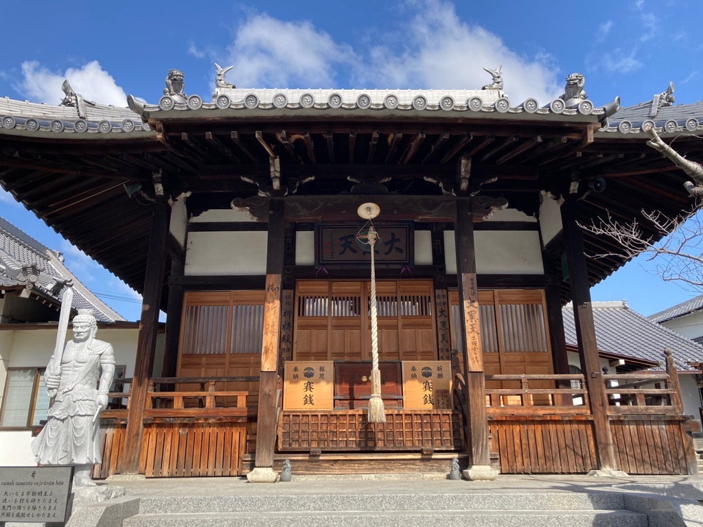 (本堂)