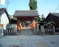 西琳寺西門全景
