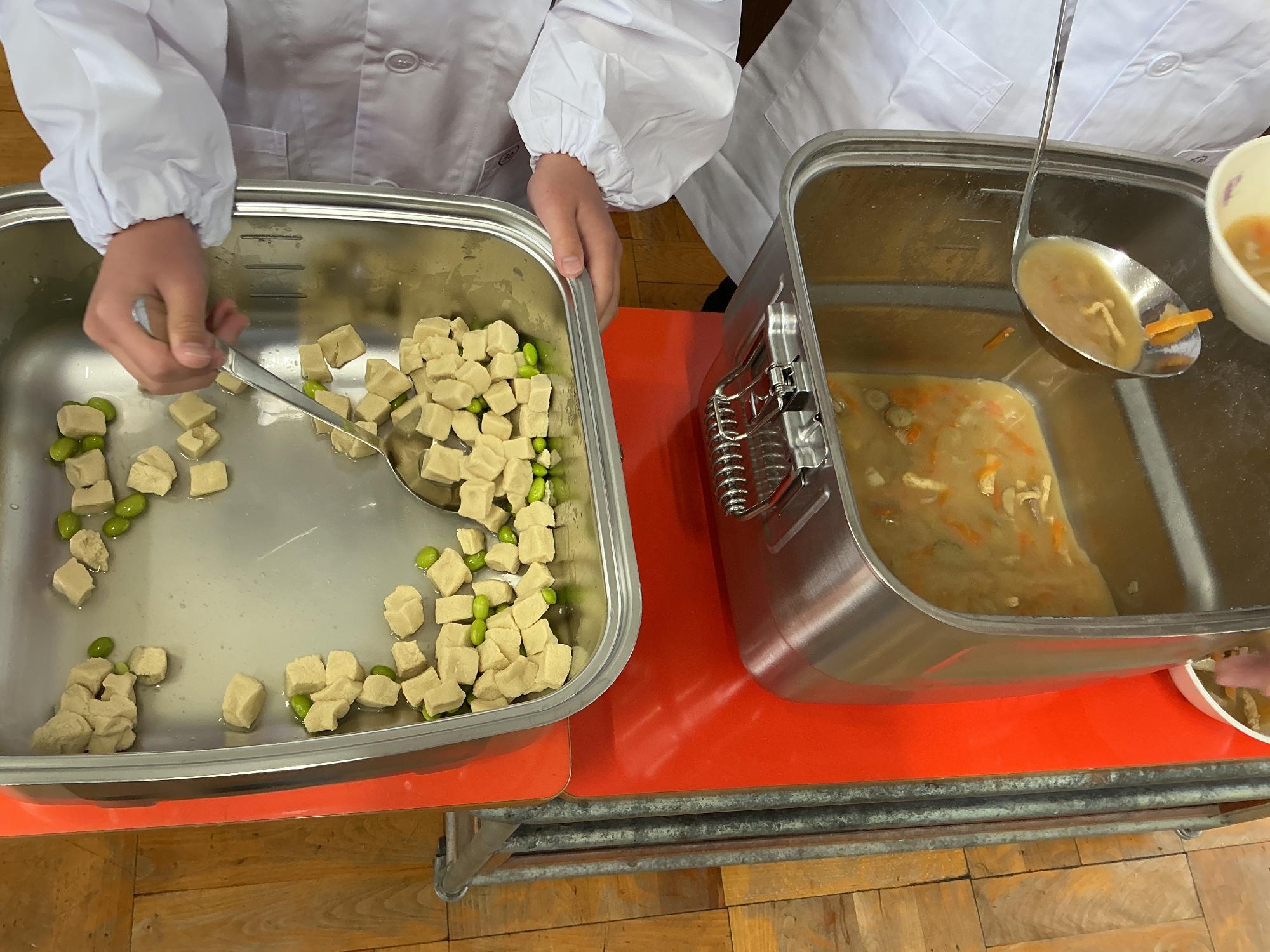 給食開始3