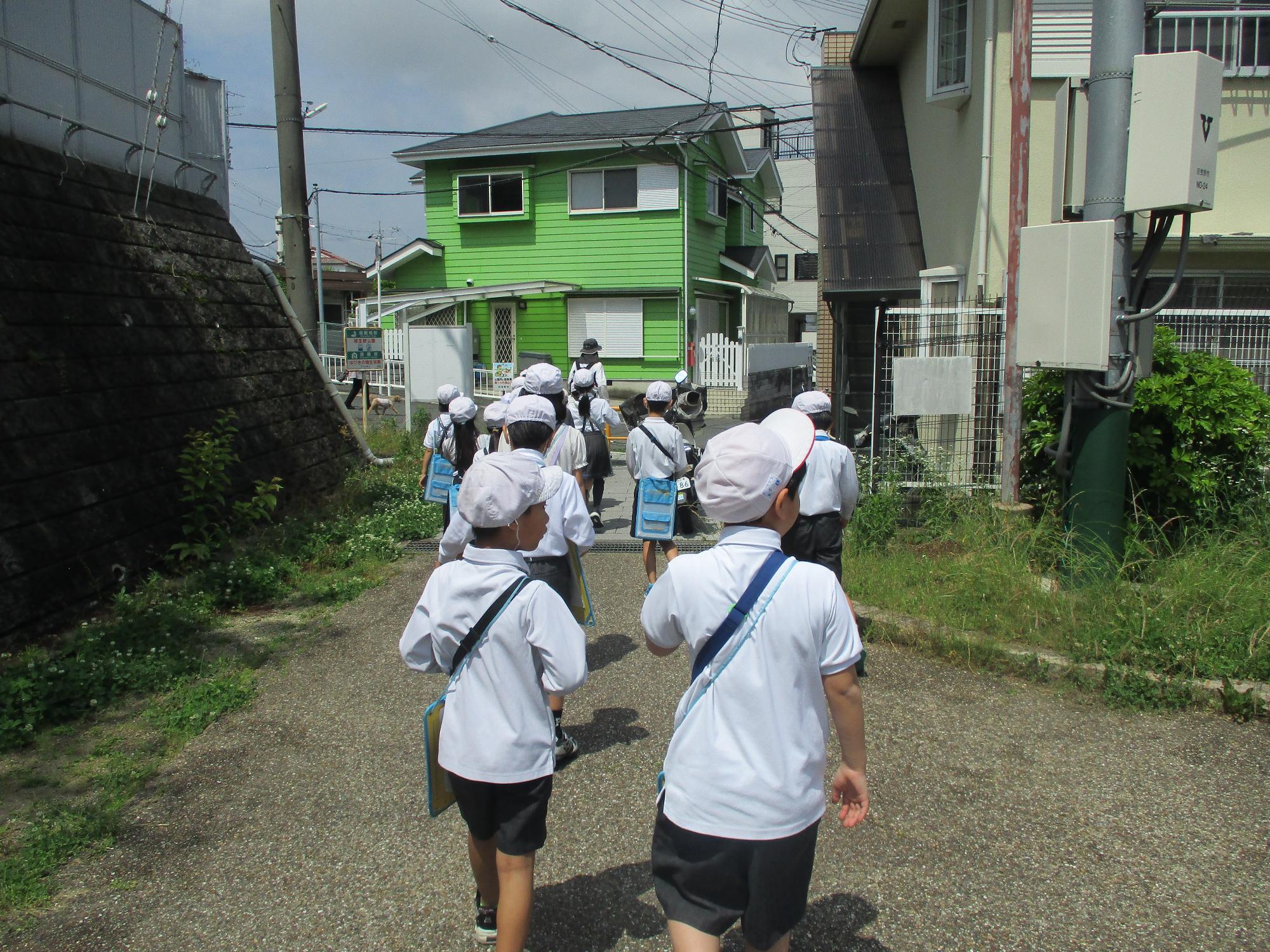 3年生校区探検