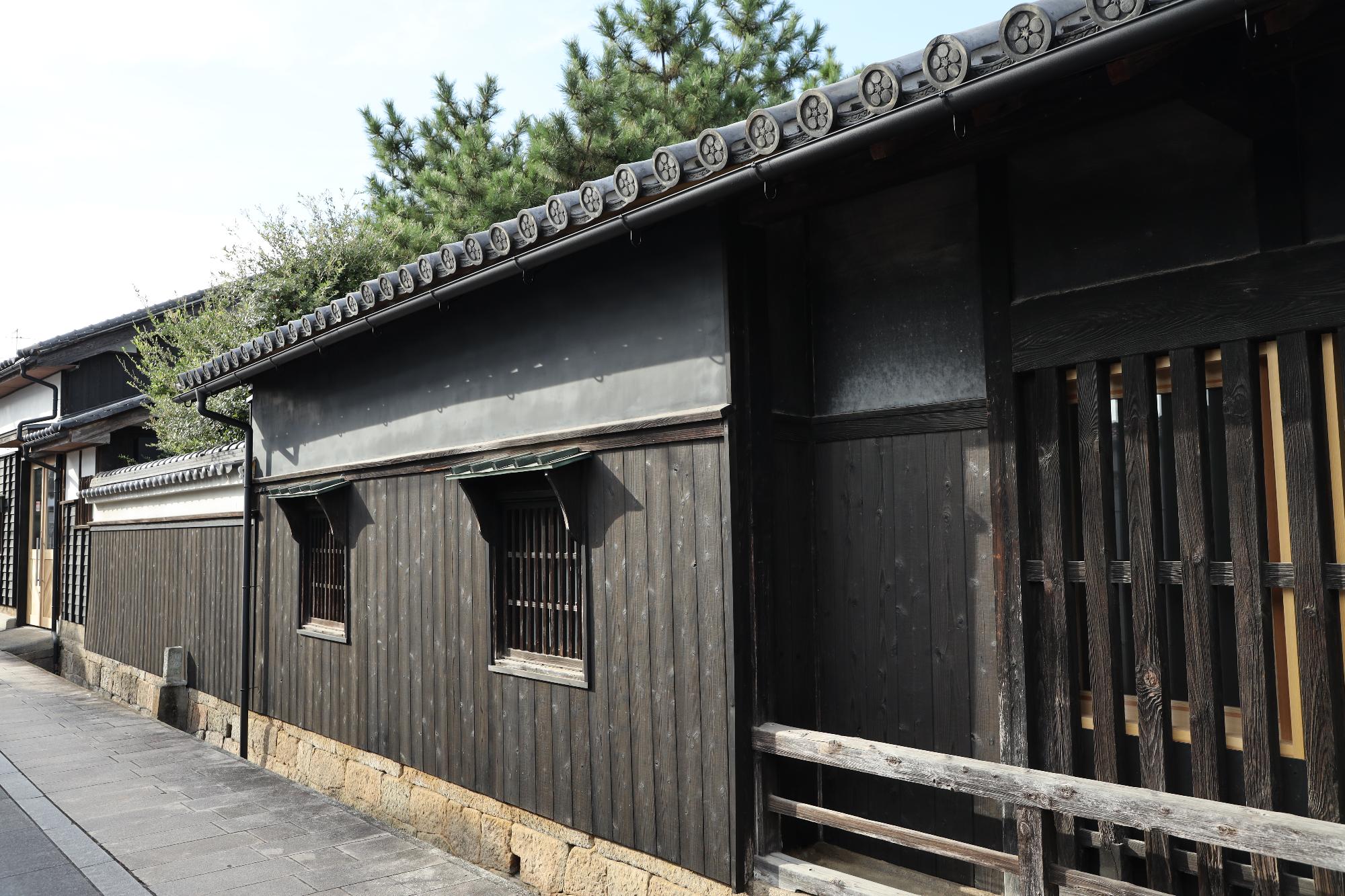 旧浅野家（竹内街道側）