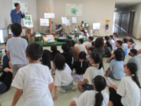 250616_4年社会見学2