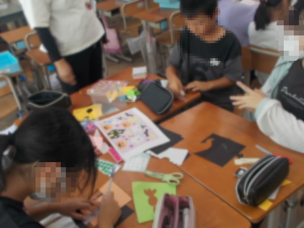 掲示委員会のようす