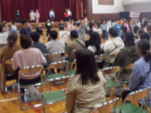 3年発表のようす