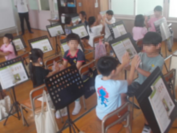 250911_3年音楽手遊び歌