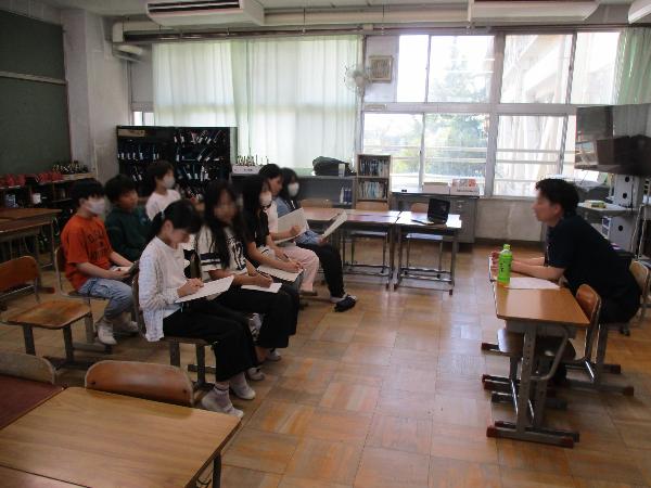 インタビューの様子1